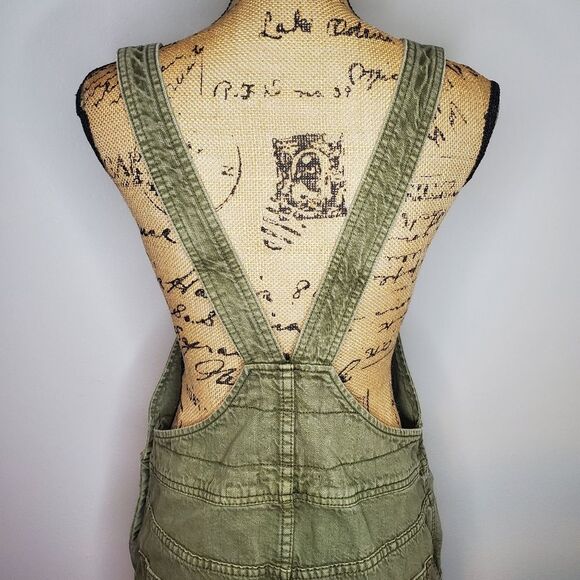 FREE PEOPLE “Torn Up” Denim Jumper Washed Olive Green Overalls Size 6 - Picture 12 of 12